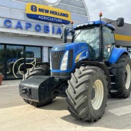 New Holland T8050